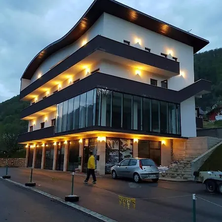 Lohovo * Bihać