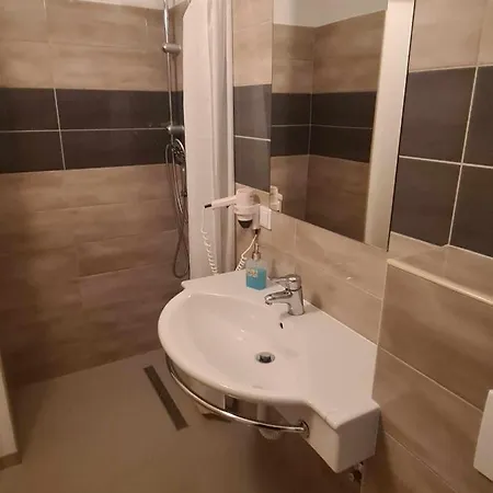 Lohovo Apartmanhotel Bihać