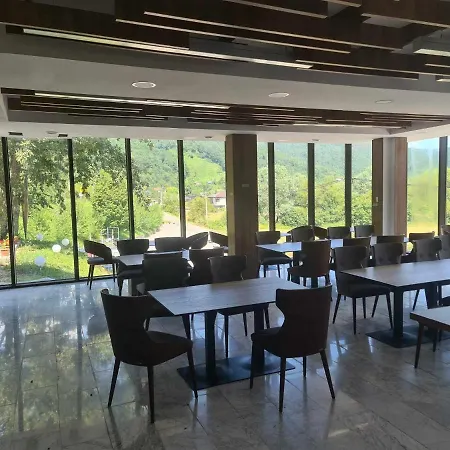 Lohovo Apartmanhotel