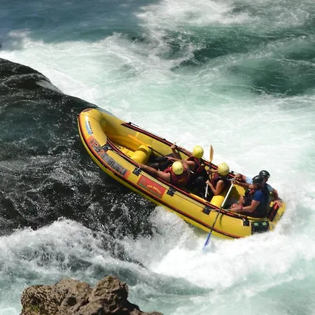 Lohovo Apartmanhotel Bihać